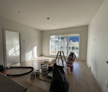 Two bedroom + den at Mistral - Photo 2