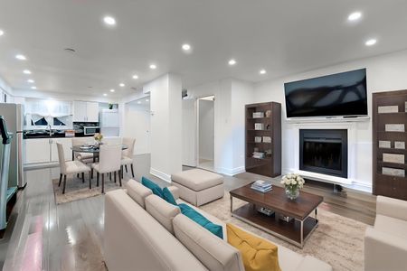 For Lease - 31 Greenleaf Crescent Unit# Upper, Brampton, Ontario - Photo 2