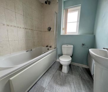 2 bedroom flat to rent - Photo 6