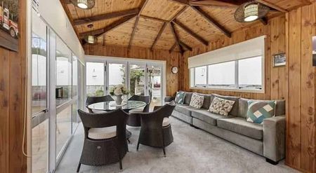 12 Ellerslie Ave - Photo 4