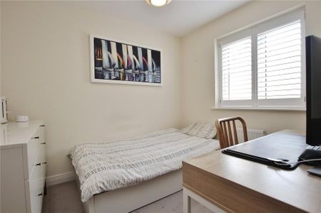 3 bedroom semi-detached house to rent - Photo 5