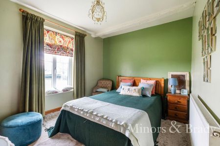 3 bedroom detached house to rent - Photo 5