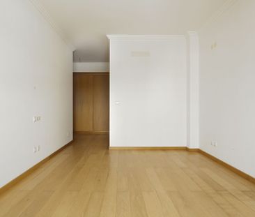 3 Bedroom Apartment with garden, Paço de Arcos, Oeiras - Photo 3