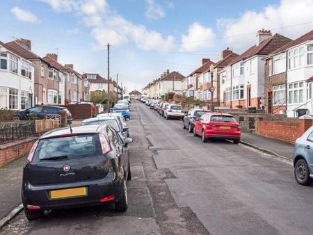 Boston Road, Horfield - Photo 3