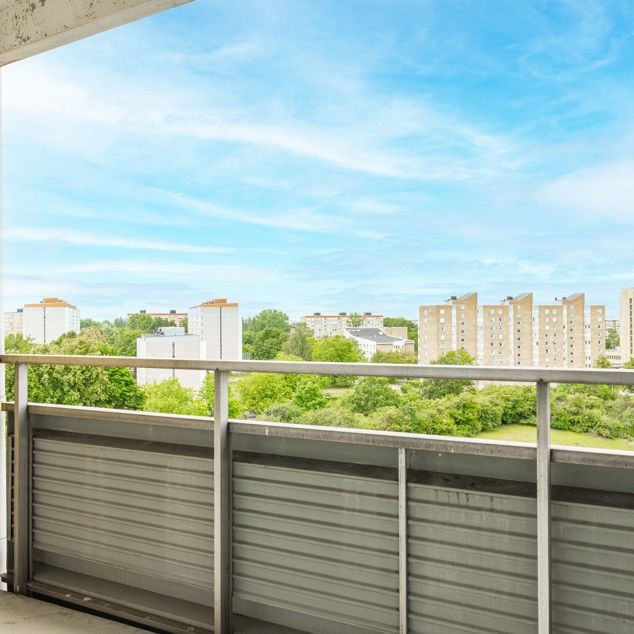 Thomsons väg 32 A, Kryddgården - Photo 1