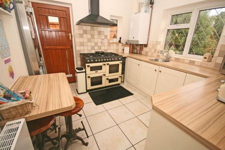 2 bedroom bungalow to rent - Photo 5