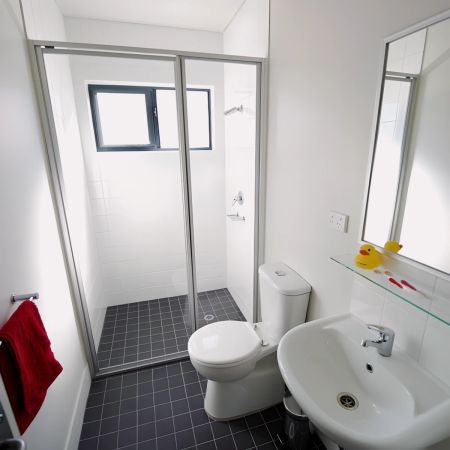 Two Bedrooms Lakeside - Photo 2