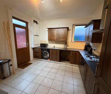 2 bedroom end of terrace house to rent - Photo 5