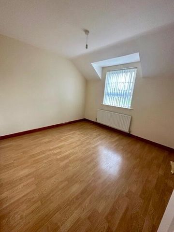 18 Mount Eagles Square, BT170GZ, Belfast - Photo 5
