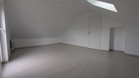 Maison T5 de 109.29m² à SAINT-DOLAY - Photo 4