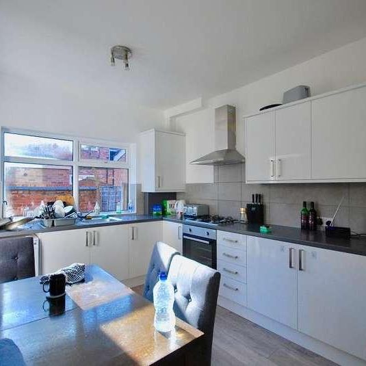 Whitby Road, Fallowfield, Manchester, M14 - Photo 1