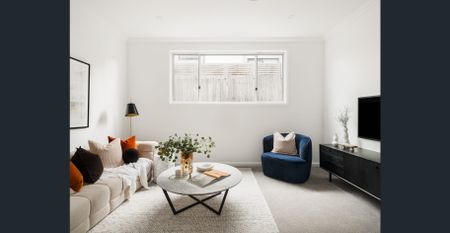 Superbly designed - as new family home - Photo 4