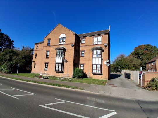 Elizabeth Court, King'S Lynn, Bishops Park - Photo 1