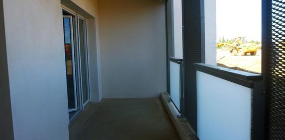 Location Appartement 1 pièce 23m² NARBONNE 11100 - Photo 2