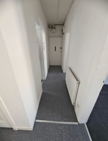 2 Bed Flat, Prestonfield Terrace, EH16 - Photo 2