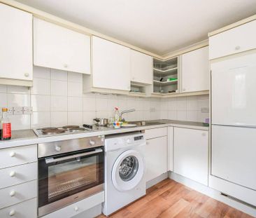 Studio to rent - Photo 5