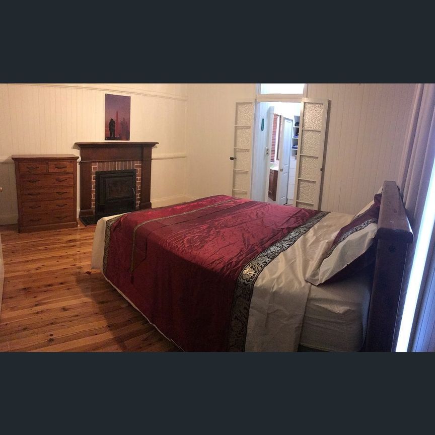 Room A 116 Water Street, South Toowoomba, Qld 4350 - Photo 1