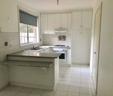 Well-Presented, Low-Maintenance Family Home in a Prime Location - Photo 5