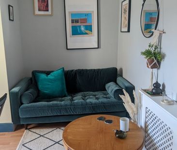 1 Bed Flat, Park Grove Road, E11 - Photo 6