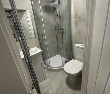 Room in a Shared Flat, Henton Road, LE3 - Photo 5