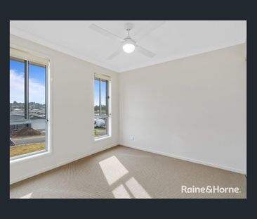 Low Maintenance living! - Photo 2