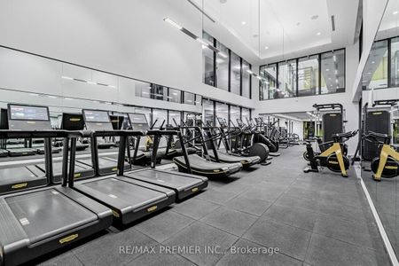 158 Front Street East condo — Toronto, ON (2-Bedroom) - 2 Bedroom - Photo 4