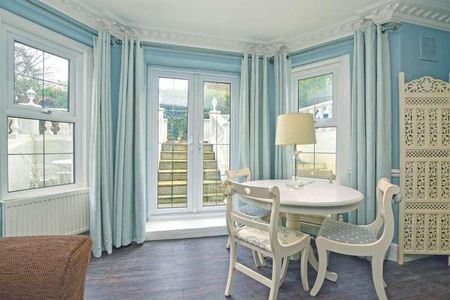 Kidbrooke Park Road, Blackheath, London, SE3 - Photo 4