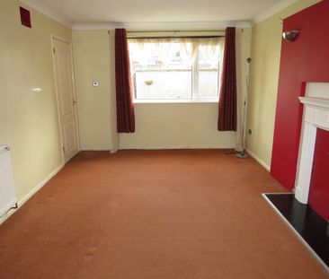 3 bedroom property to rent - Photo 1