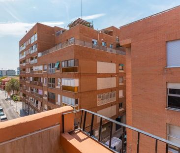 Carrer Vidal de Blanes, Valencia, Valencian Community 46024 - Photo 3