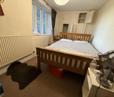 2 bedroom house to rent - Photo 3