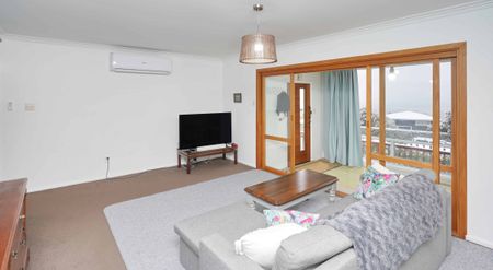 Views, Views and More Views! - Photo 2