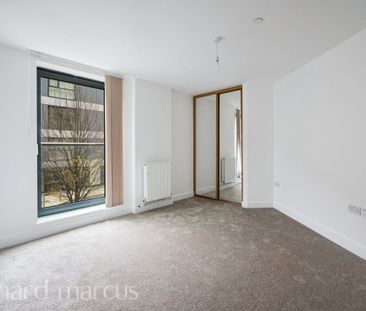 Parade Gardens - Photo 2