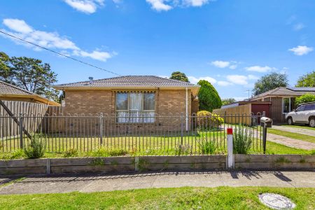 5 Benong Place, Frankston - Photo 4