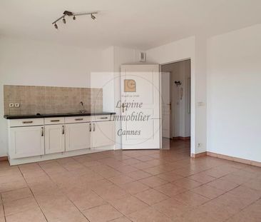 Location Appartement 2 pièces 47m² CANNES 06400 - Photo 3