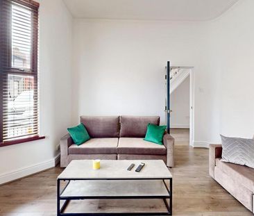 5 bedroom house to rent - Photo 2