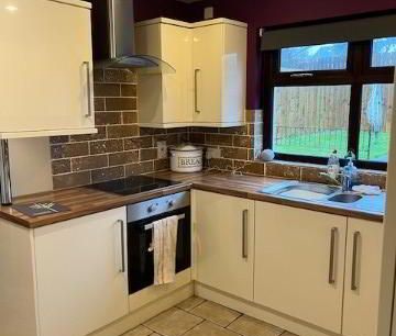 STUDENT LET 26/27, 22 Dhu Varren Park South, Portrush, BT56 8EJ - Photo 6