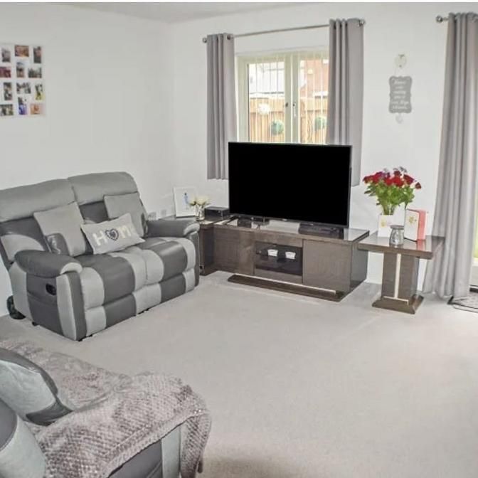 3 bedroom terraced house to rent - Photo 1