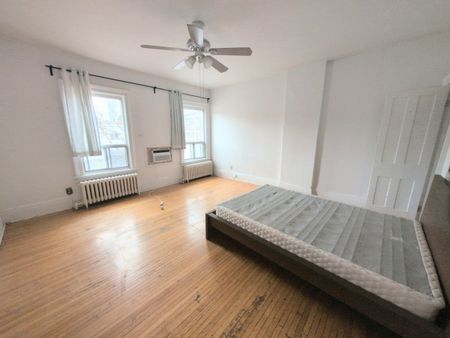 For Lease - 26 Lippincott Street Unit# 2nd&3rd, Toronto, Ontario - Photo 5