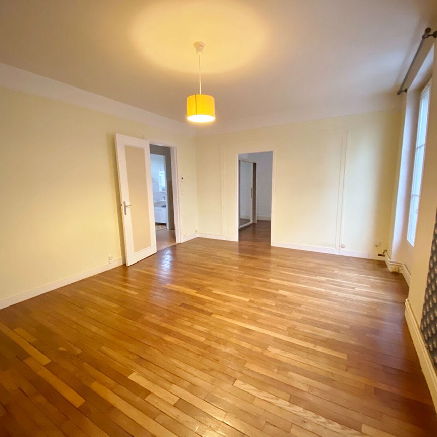 Location Appartement 2 pièces 63m² - Photo 1