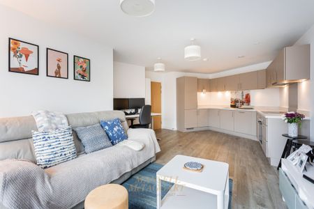 Ifield Road, Crawley, RH11 - Photo 2