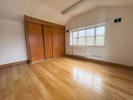 Tudor Gardens, Machen, Caerphilly, CF83 - Photo 5