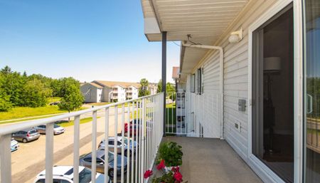 Woodbury Terrace - Photo 2