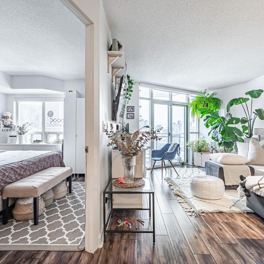 For Lease - 255 Richmond Street Unit# 1410, Toronto, Ontario - Photo 1