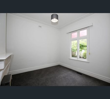 21 Boronia Street, Canterbury, Vic 3126 - Photo 3