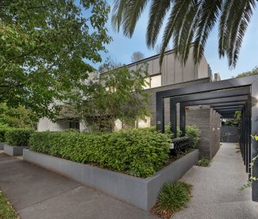 Modern Elegance meets Lifestyle Convenience - Photo 4