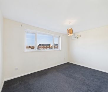 Cheviot Close, Quedgeley, Gloucester, GL2 - Photo 3