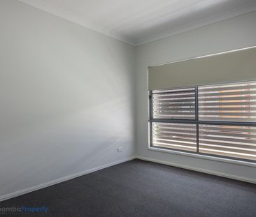 3/126 Long Street, 4350, Centenary Heights Qld - Photo 4