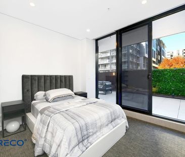 Fully Furnished 3-Bed + Study Residence with Resort Amenities - Photo 3