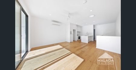 Modern Townhouse with Luxury Finishes - Photo 5