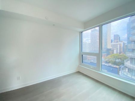 For Lease - 8 Wellesley Street Unit# 910, Toronto, Ontario - Photo 5